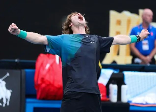 如今不仅欠 如今不仅欠