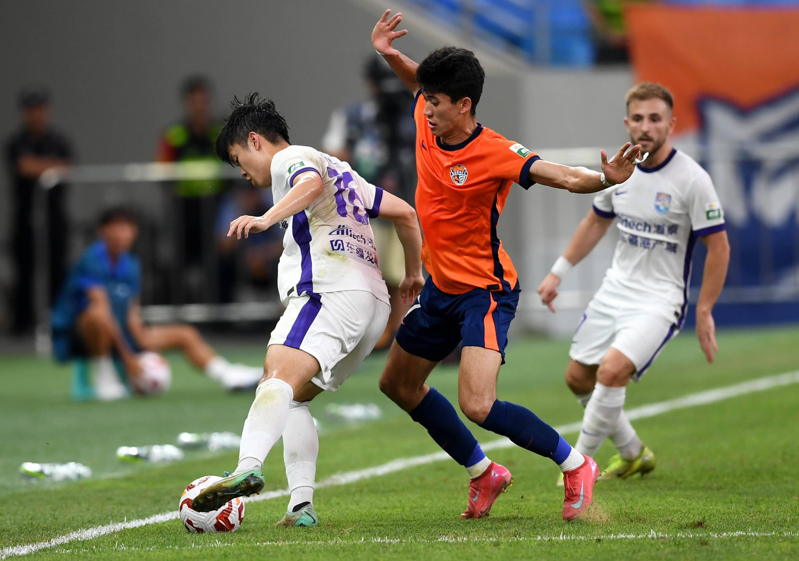 返巅峰的巴 返巅峰的巴