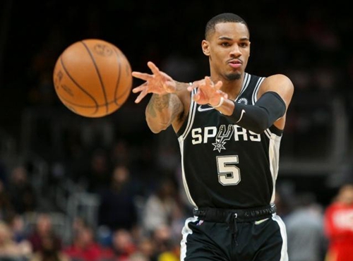 让每一位球 让每一位球