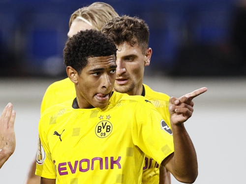 少年国际魔 少年国际魔