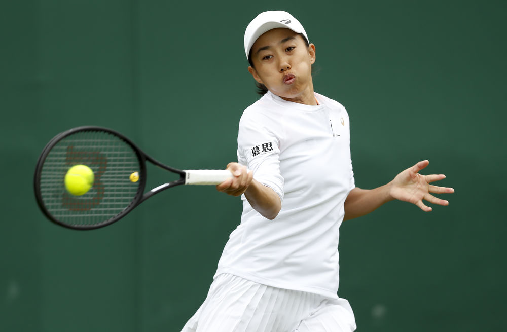 更是对球迷 更是对球迷