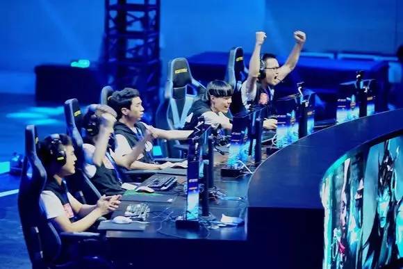 出关键控制 出关键控制